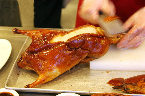 北京便宜坊烤鸭吃尽盘中餐优惠九折