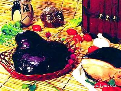 老北京小吃酱肘子