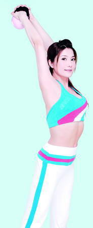 杨丽菁纤体热瑜伽去副乳