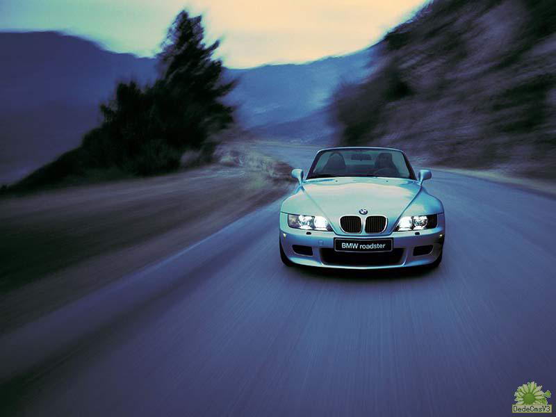 自驾车故障莫慌张 应急修车窍门