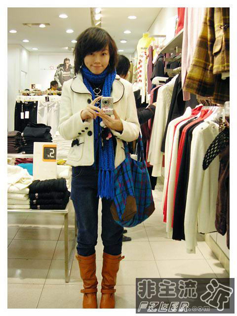 京城街头俏丽MM的装扮