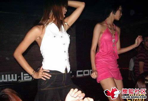 夜色北京女孩也疯狂(图)