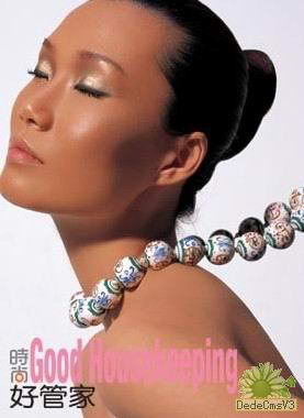 职场靓女 拒绝眼袋浮肿有高招(图)