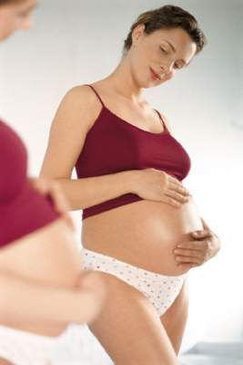 准妈妈需在医生指导下服中药(图)