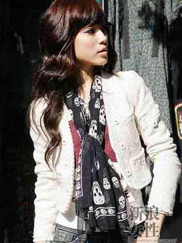 搭配QA：早春怎样选择单品围巾？(图)