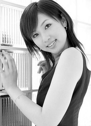 “天上人间”第一花魁的梁海玲