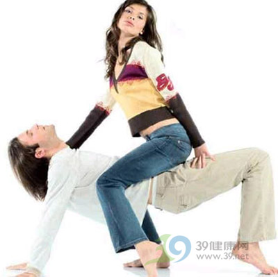 激情再现 女人最爽的做爱姿势(图)