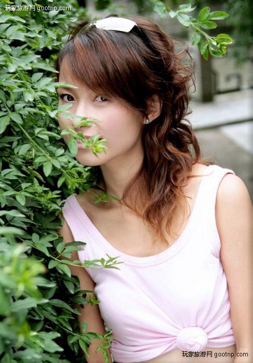 北京公园里晨练的漂亮宝贝(图)