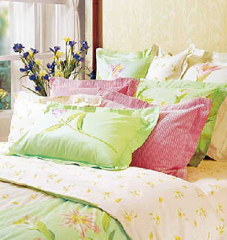 八款最具女人味的时尚床品