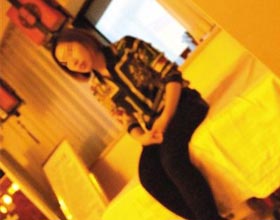 北京中医临床研究院涉黄按摩女技师称手法是专利