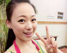 世界超模中国冠军胡樵的生活照和背景资料(图)