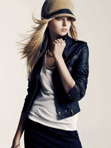 点击图片进入下一页