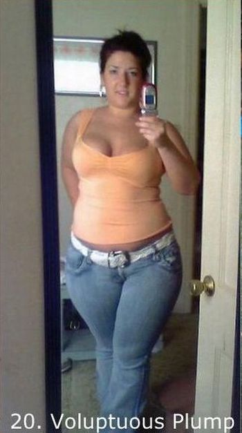 外国MM真人照片演示女人身材的21种风采