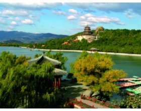 北京古老皇家园林年接待游客1500万人次