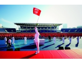 北京大叔大妈广场舞破吉尼斯纪录