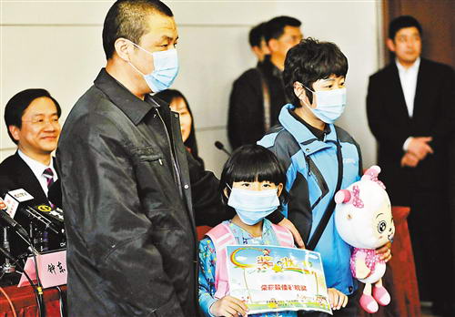 北京首例H7N9禽流感患儿姚某