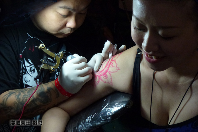 北京纹身艺术节实拍照片