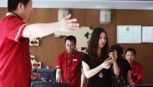 揭秘京城第一个酒店美女试睡员