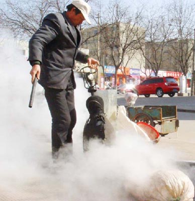 老北京城里的十大零嘴儿(零食) - 甲壳虫 - 甲壳虫