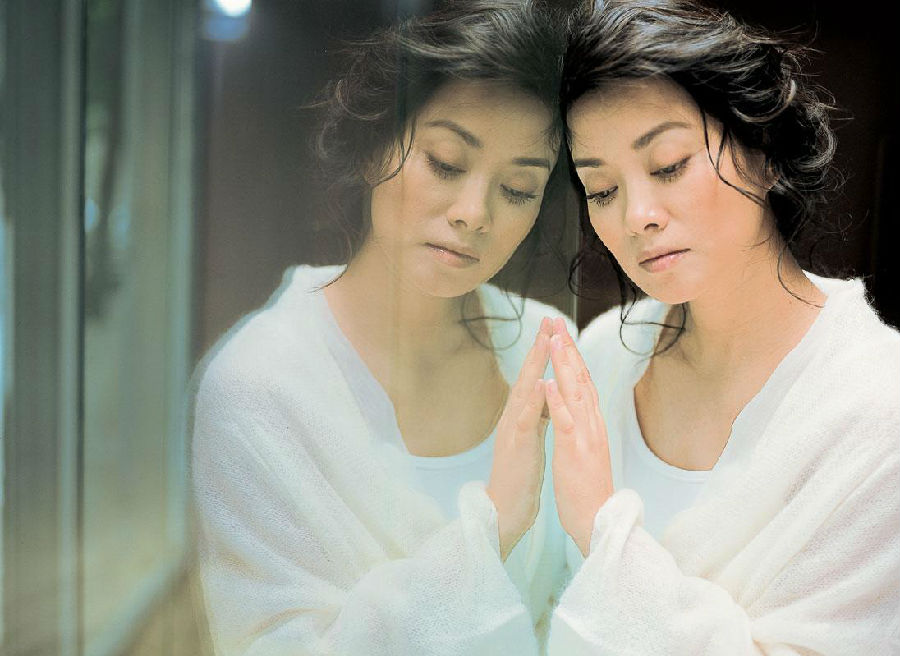 后来毛阿敏也在此买房后来毛阿敏也在此买房，已涨到4000元／平方米。到1995年前后，汇源公寓的销售价已涨到1800美元／平方米。