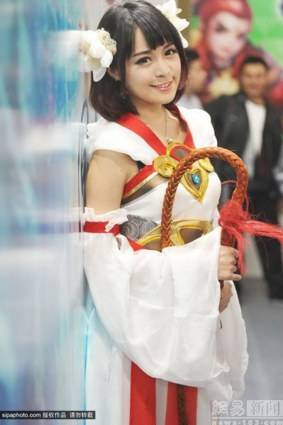 北京动漫展现场性感火辣showgirl