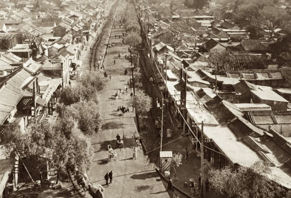 老照片：袁世凯治下的北京，内城街景，1915年！